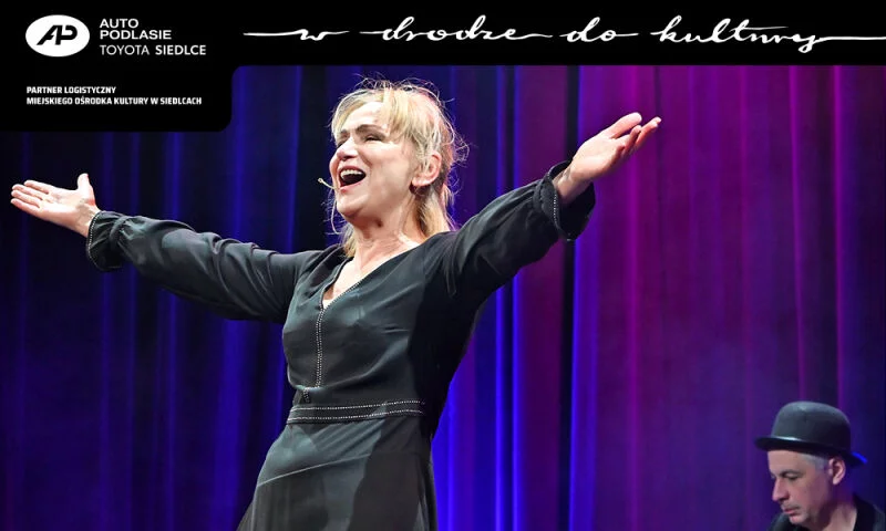 Siedlecki Uniwersytet Trzeciego Wieku - koncert Katarzyny Żak pt. „Bardzo śmieszne piosenki”