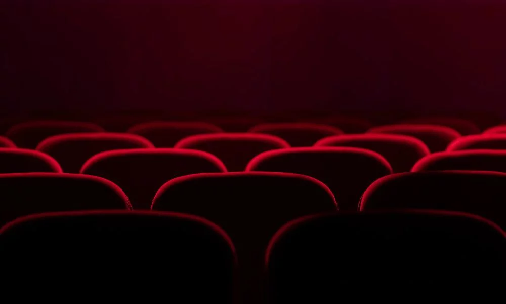 Konstrukcja opowieści – ile wiemy o postaciach i kiedy odkrywamy ich sekrety?